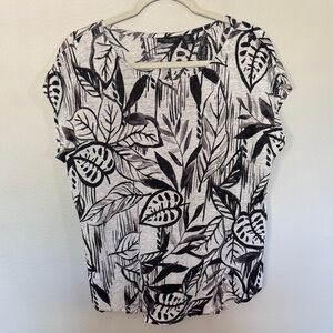 Tahari Monochrome Leaf Print Blouse